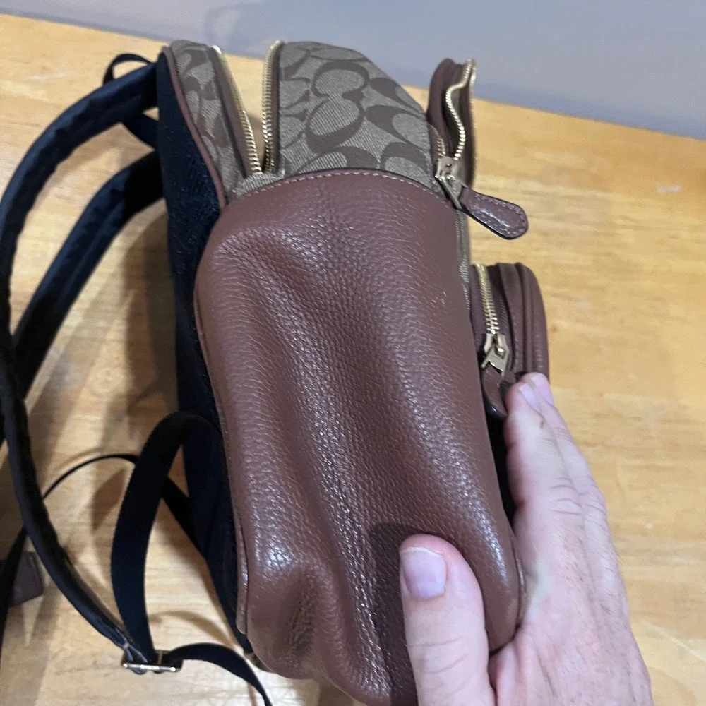 Coach Court Backpack Signature Canvas Pebble‎ Leather Khaki Saddle 5871 Classic